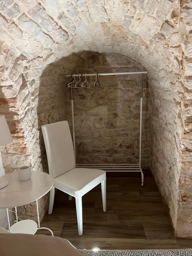 Bed and Breakfast Dimora Martina Loseto Екстер'єр фото
