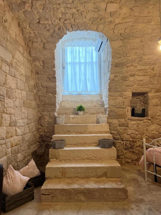 Bed and Breakfast Dimora Martina Loseto Екстер'єр фото
